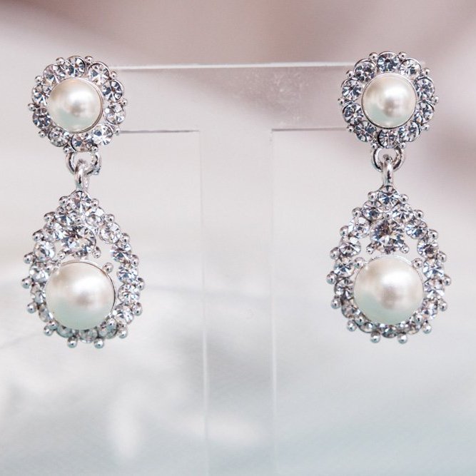 Sofia earrings from Helena Fortley